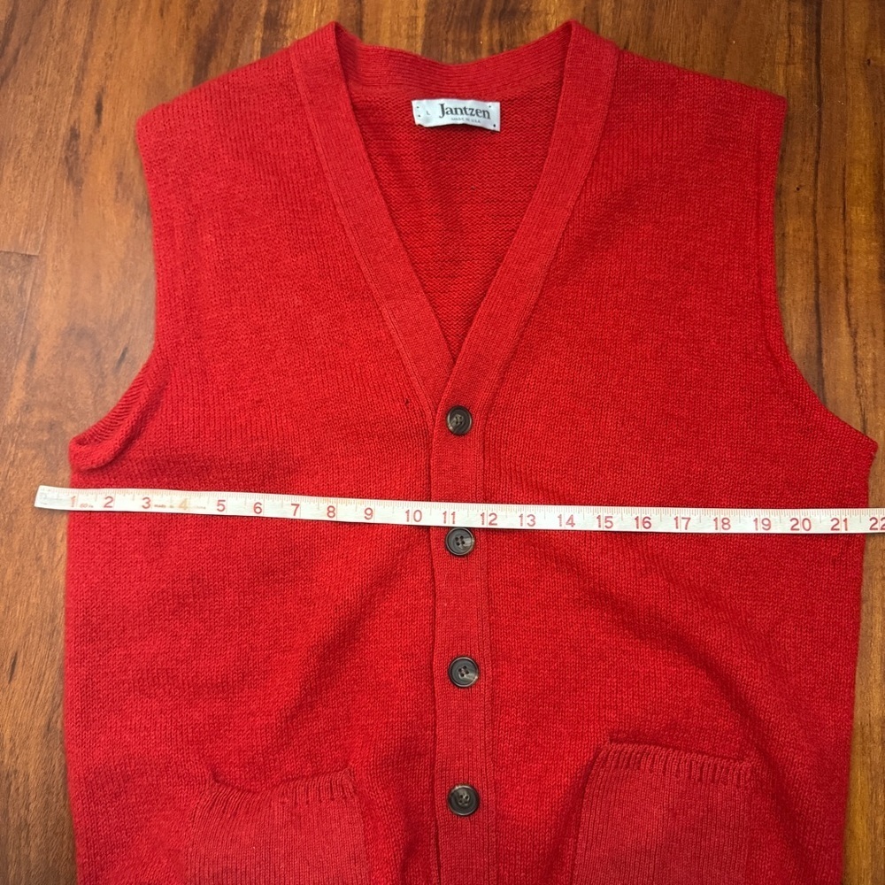 Jantzen Vintage Button Up Sleeveless Sweater - Picture 5 of 6